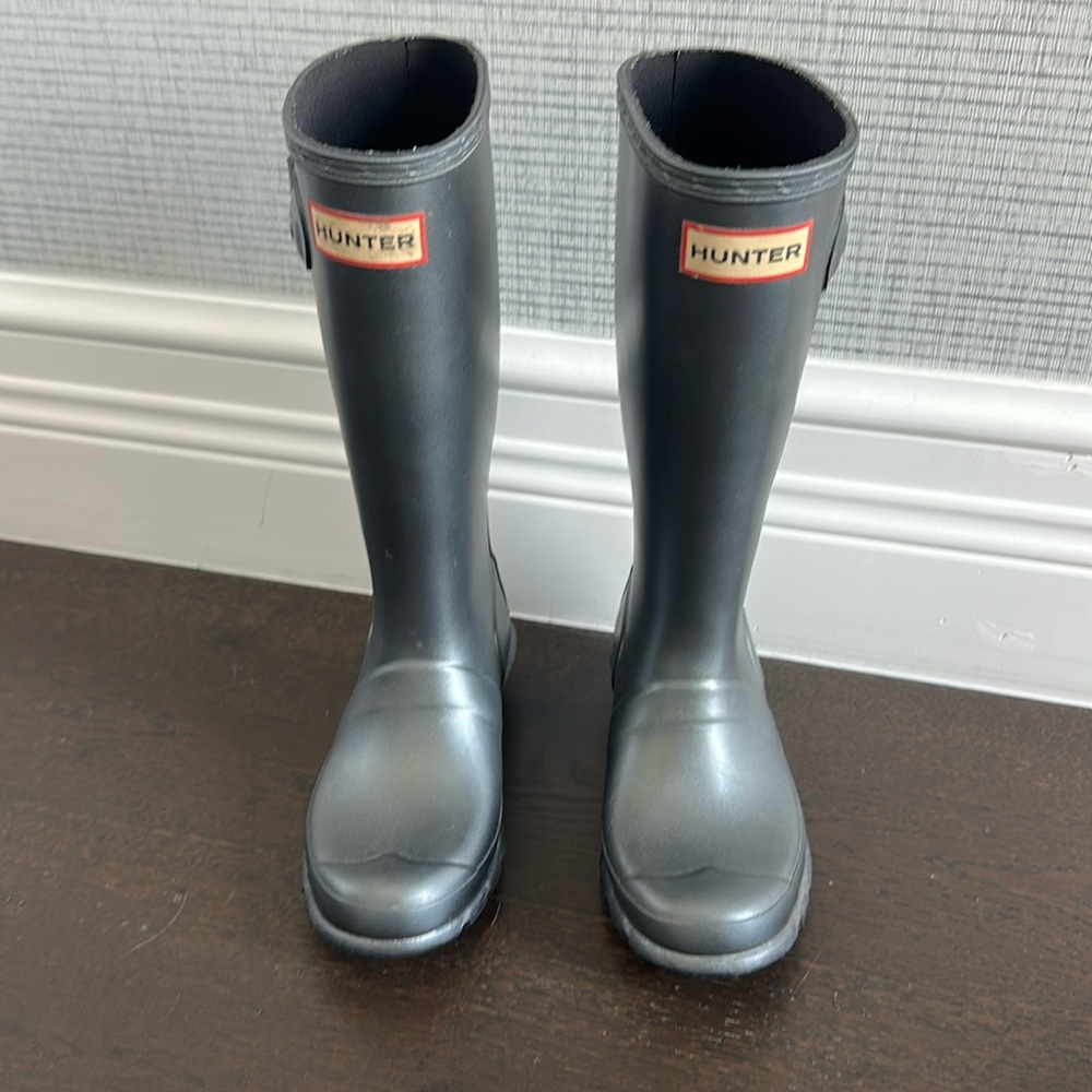 Kids Hunter rain boots size 1